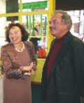 OTEVŘENÍ PRODEJNY ZA ÚČASTI PANÍ LÍVIE KLAUSOVÉ